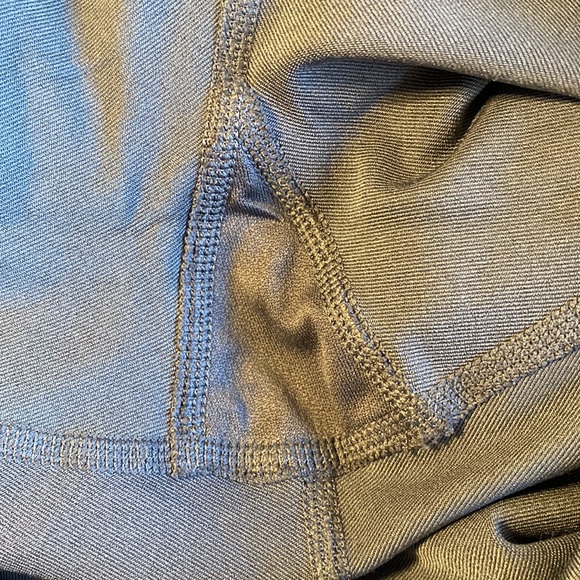 New Balance Running Capris - Picture 8 of 8